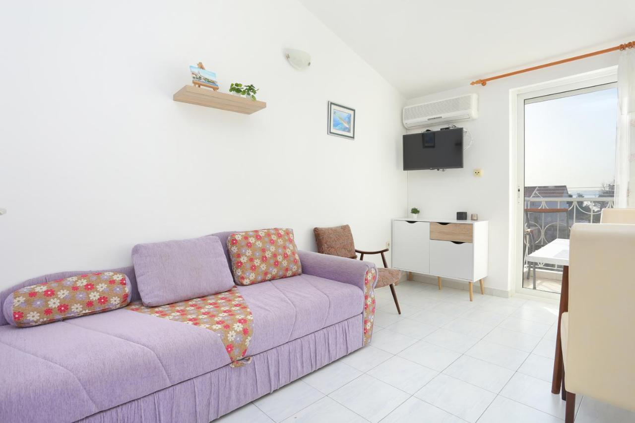 Apartments And Rooms With Parking Space Kastel Stafilic, Kastela - 18673 Екстер'єр фото